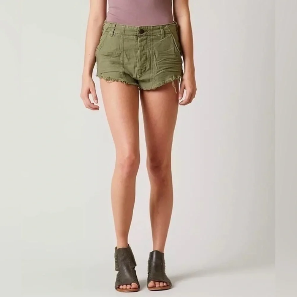 Free People shorts size 0 in moss green