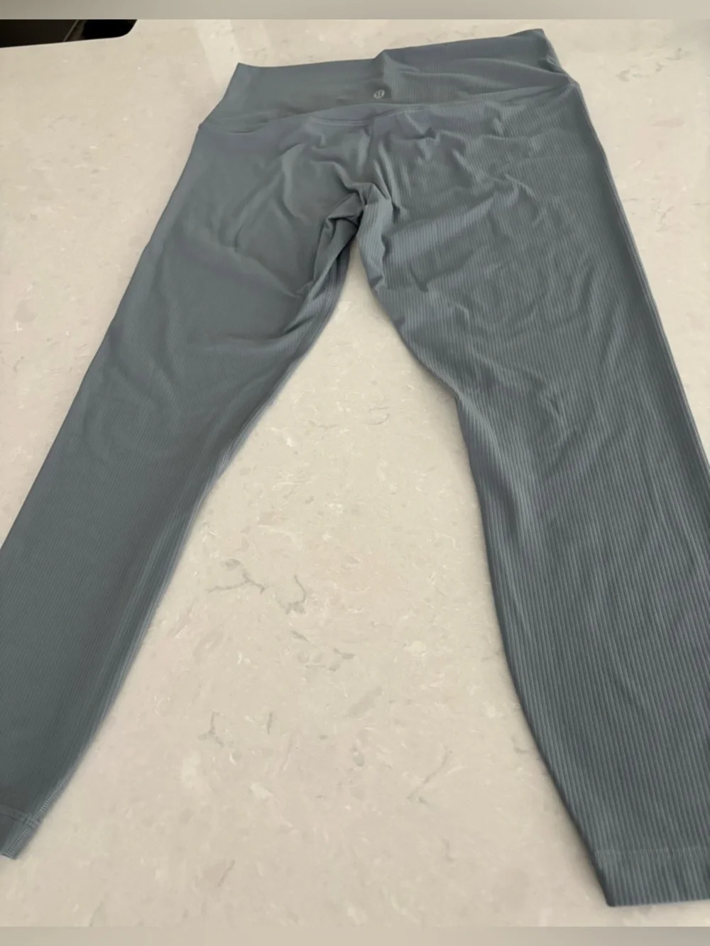 lululemon athletica *great pre