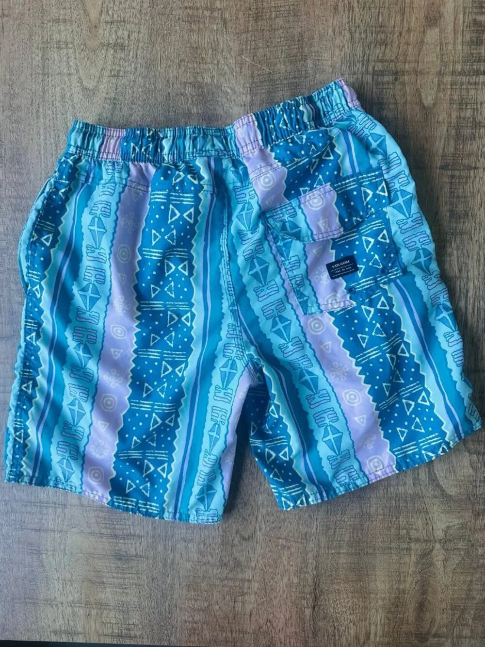 Quiksilver four items