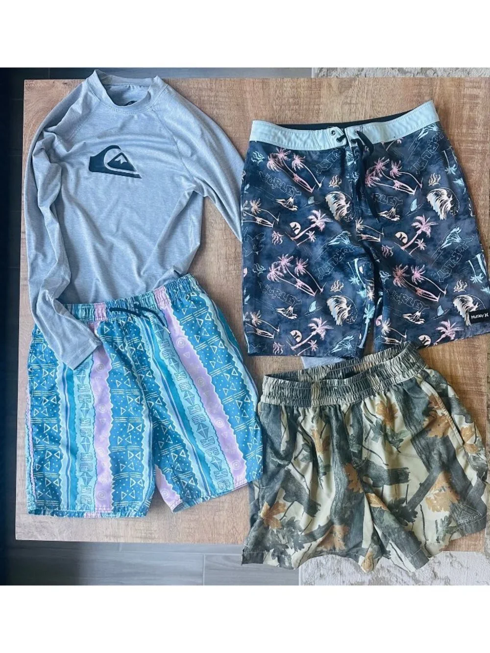 Quiksilver four items