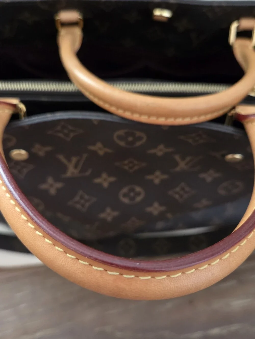 Louis Vuitton louis vuitton