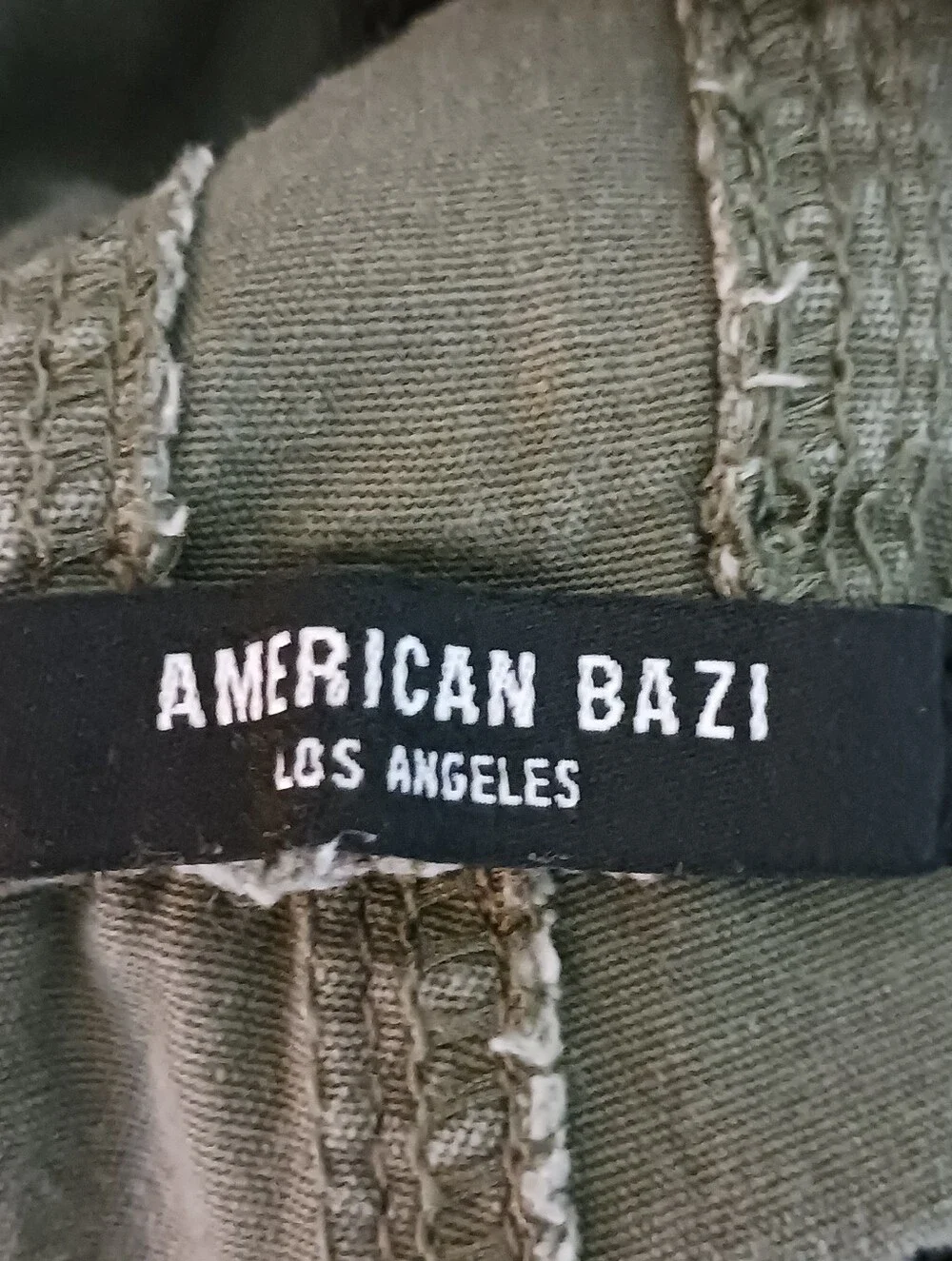 American Bazi casual olive