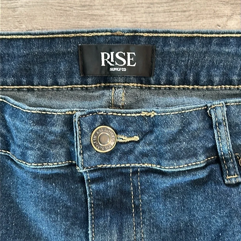 Rise curvy boot