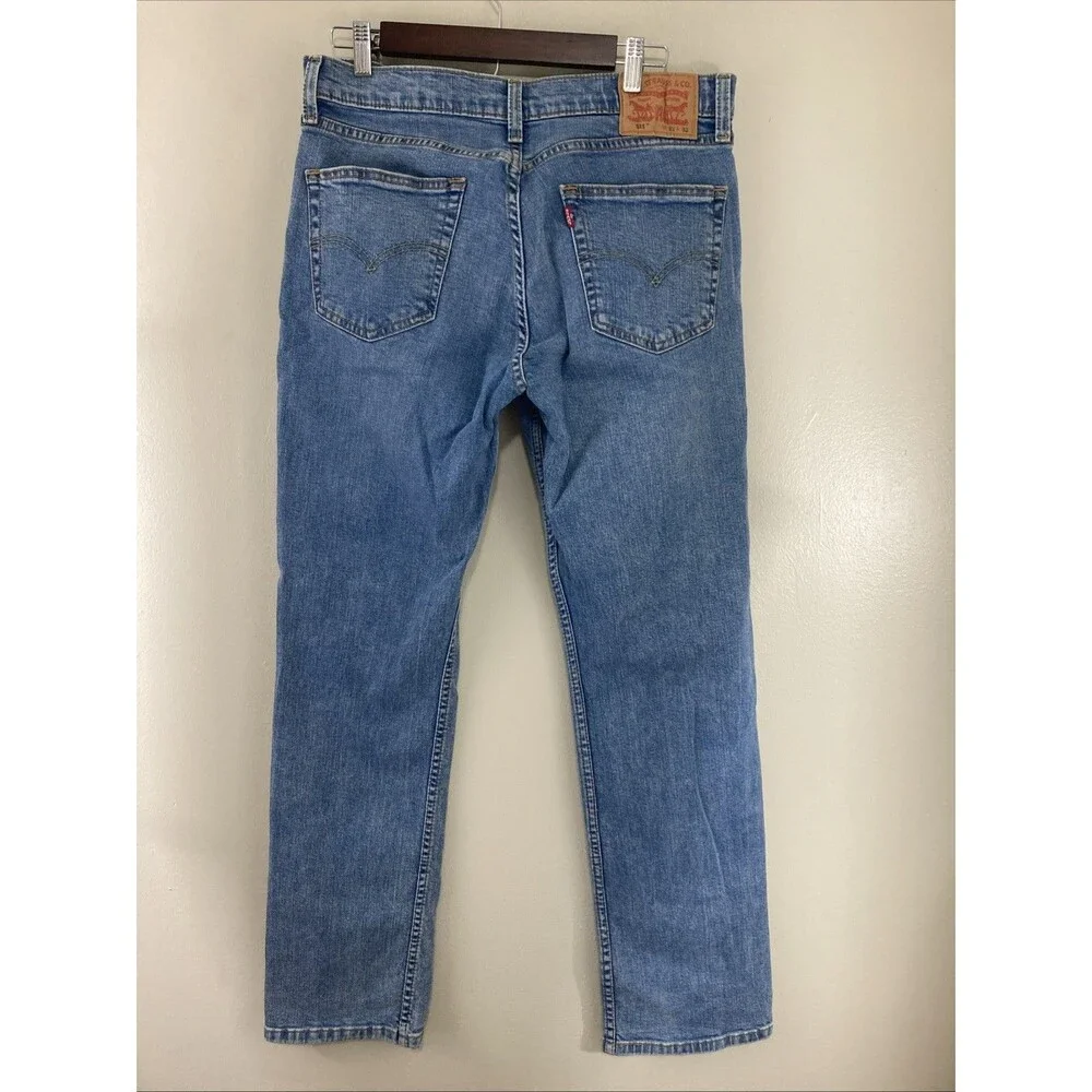 Levis no rips