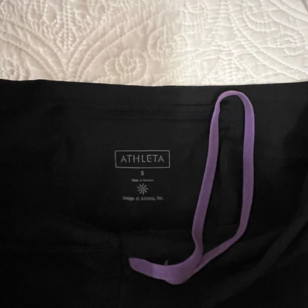 Athleta stylish black