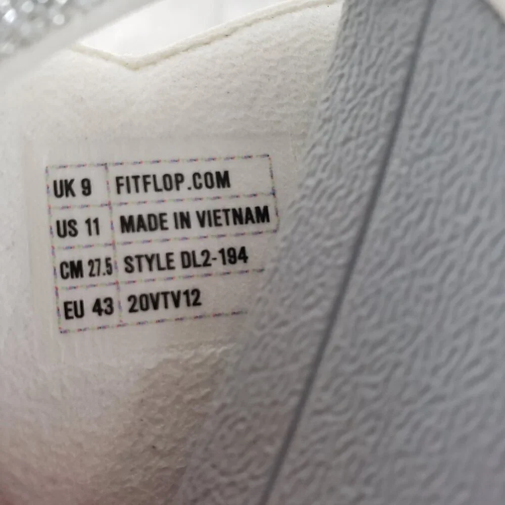 Fitflop shown outsoles no