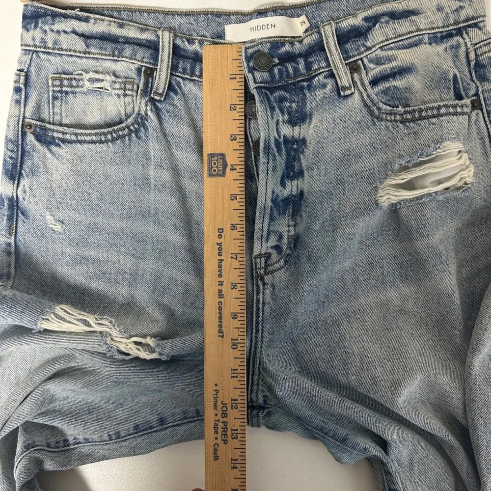 Hidden Jeans note small