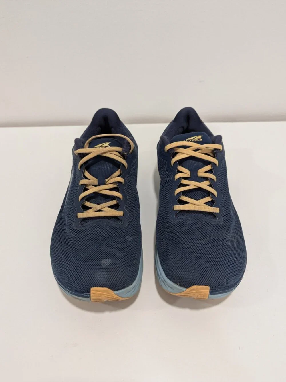 Altra running teal