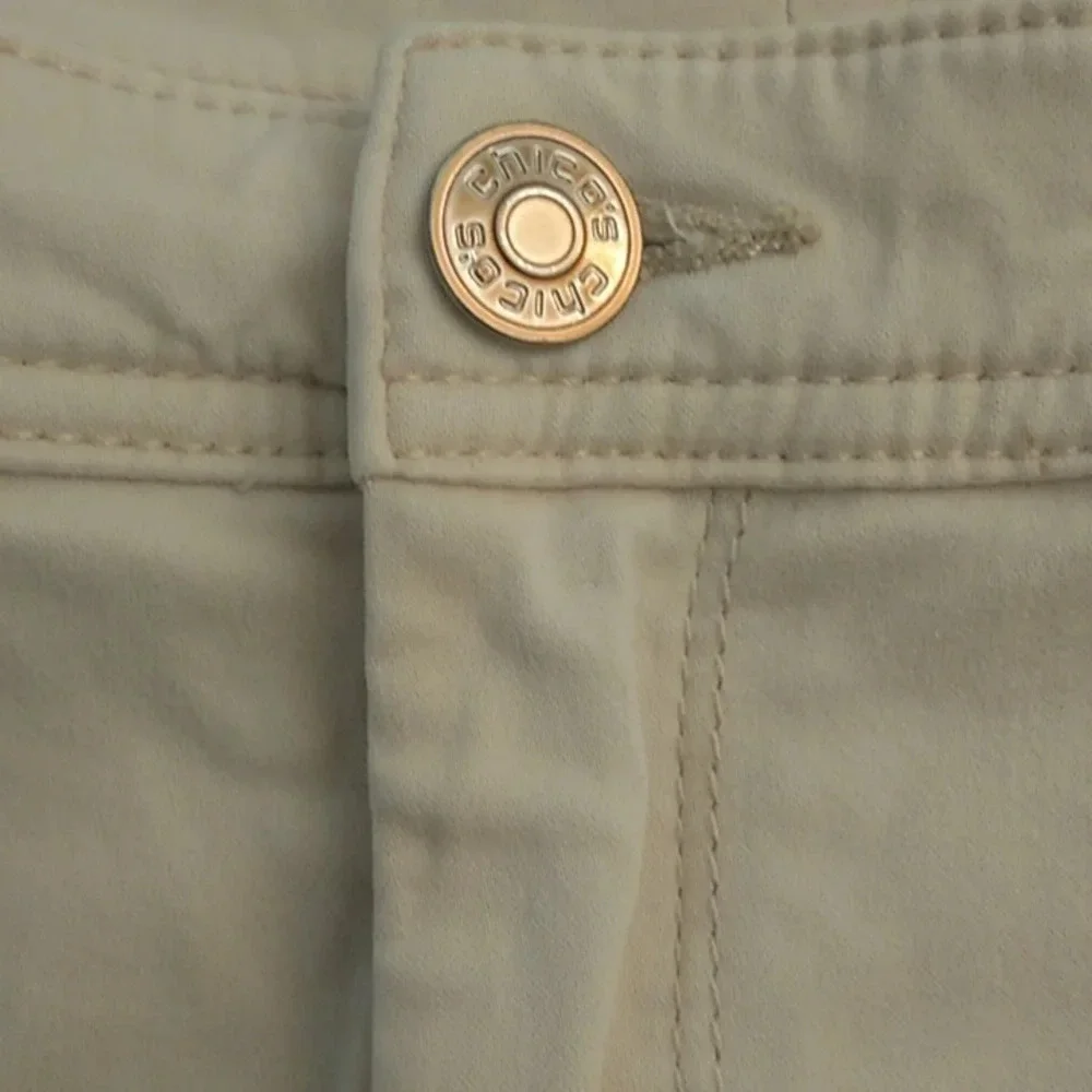Chicos 18 lycocell stretch