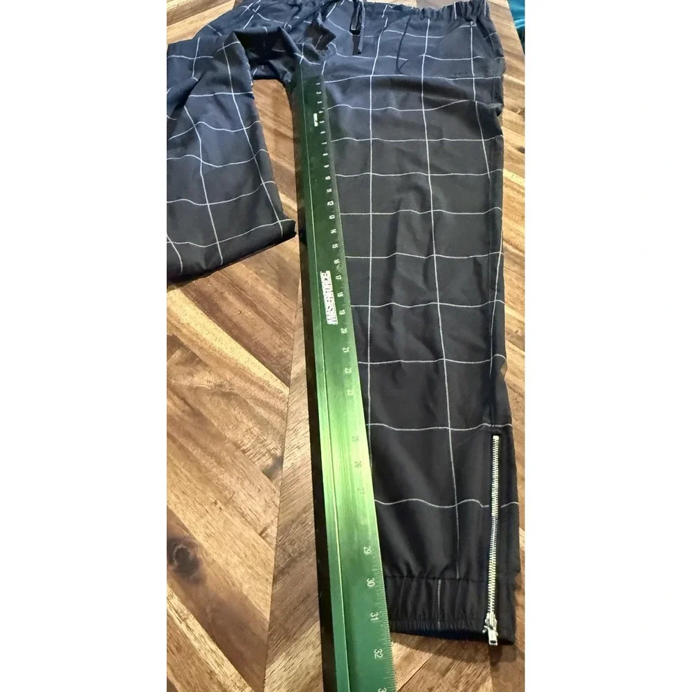 Albion windowpane athletic