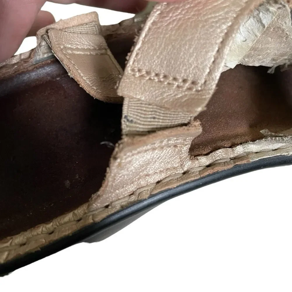 Naot leather sandals