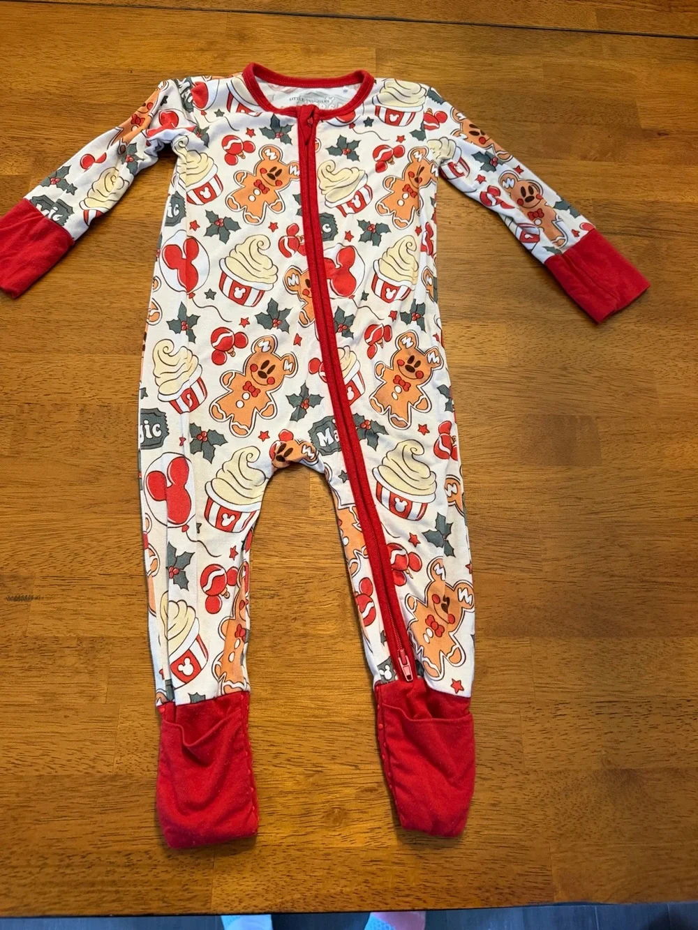 Charlie’s Project Kids  9-12 Mo Merry & Bright Magic Gingerbread Mickey  Bamboo