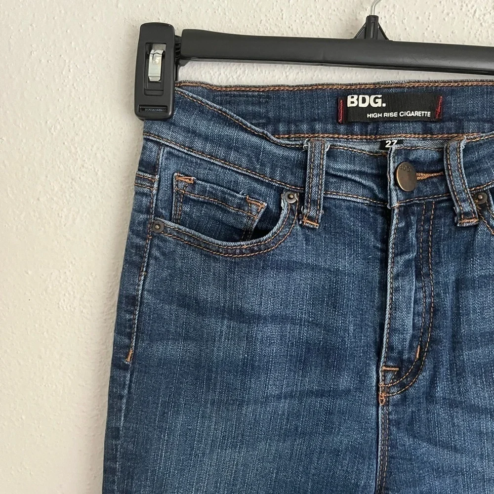 BDG woman blue