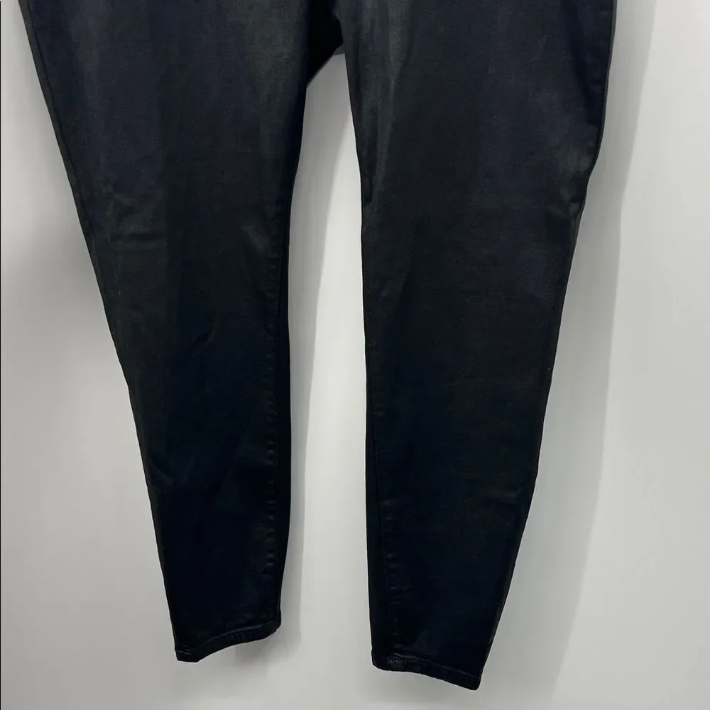 DL1961 sleek black