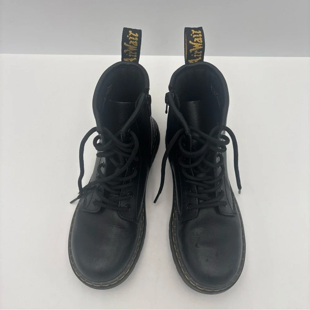 Dr. Martens stylish black