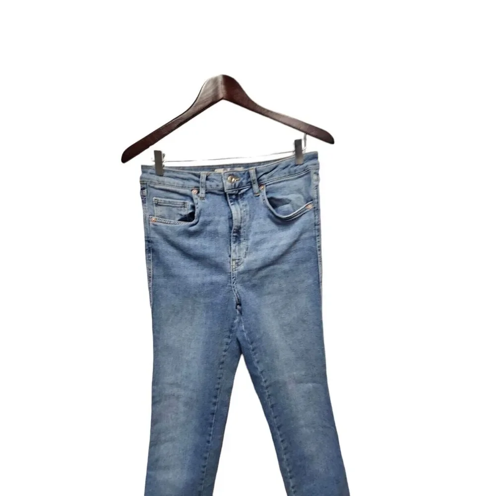 ✨‎ We The Free by Free People Cropped Skinny Jeans – Size 30 ✨