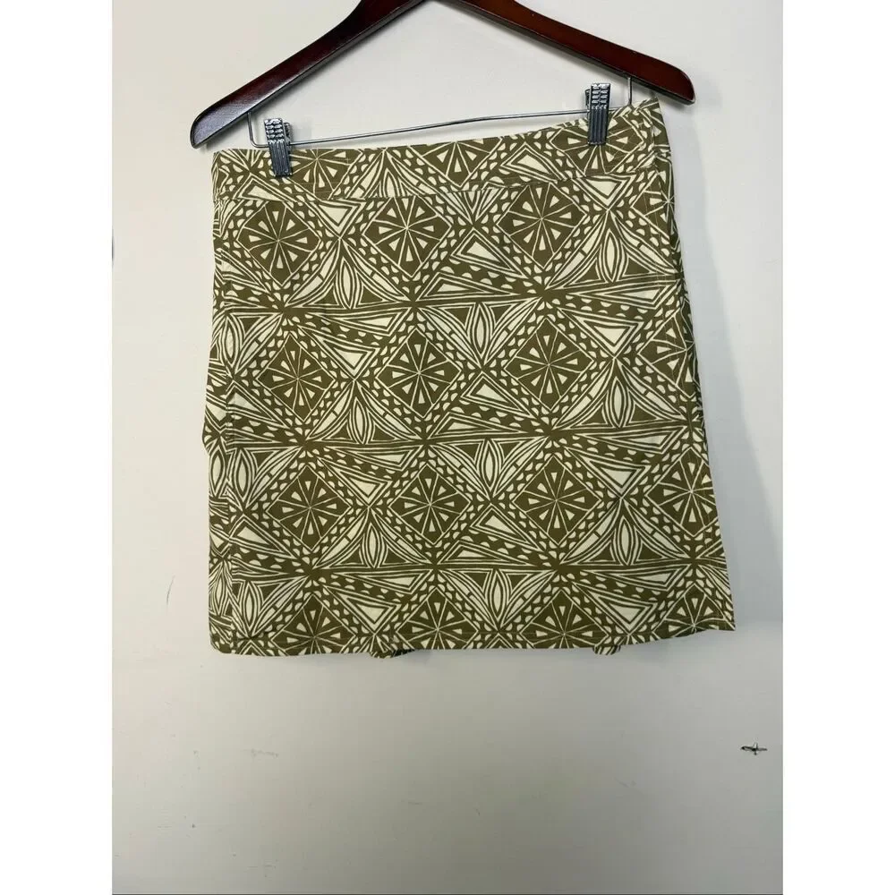 Ripe Skirt Maui Olive Green Geometric Print Skort Size Medium Resort Tropical Ca