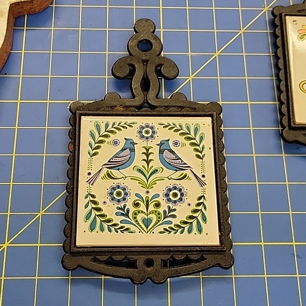Vintage Cast Iron Trivet 9 x 5 Fred Roberts Co San Francisco Japan