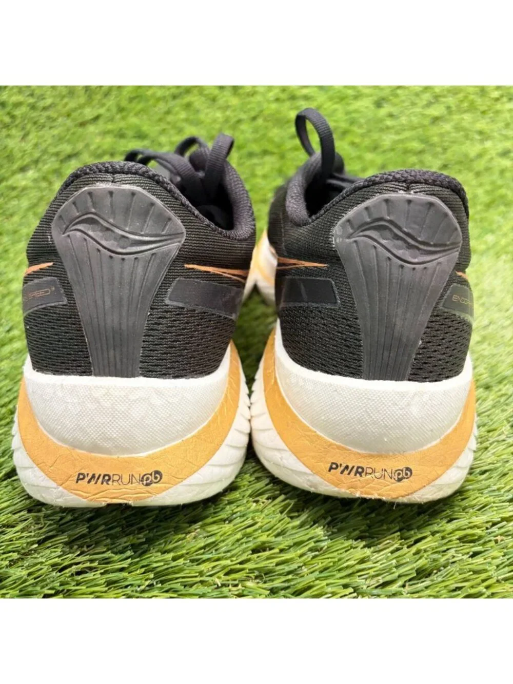 Saucony not original