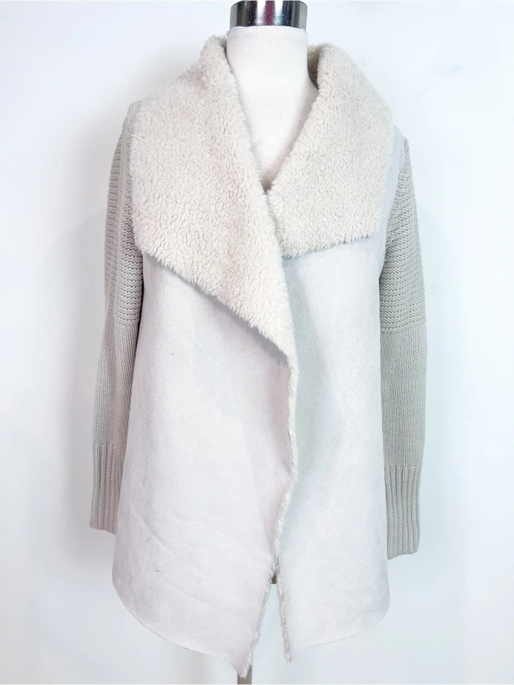 SOFT SURROUNDINGS OFF-WHITE FAUX SUEDE KNIT SLEEVE CARDIGAN JACKET SZ MEDIUM