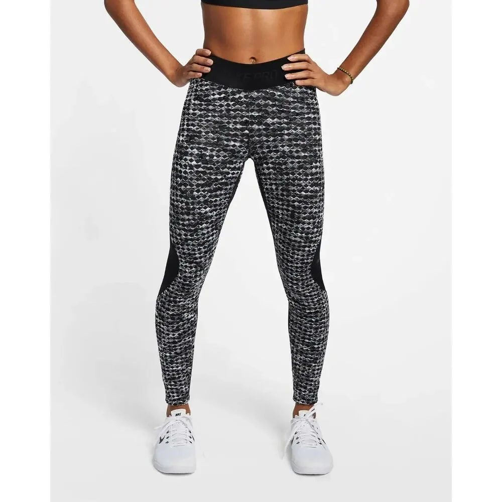 Nike pro hyperwarm