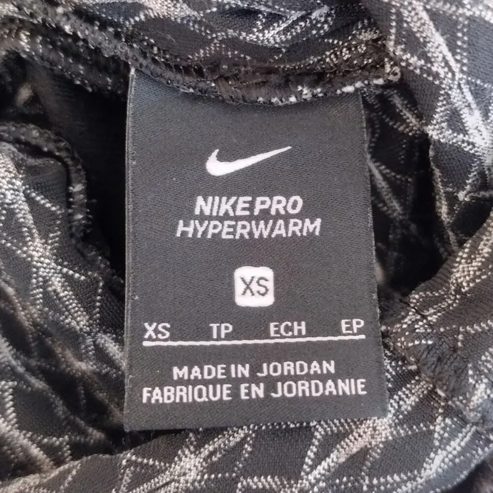 Nike pro hyperwarm