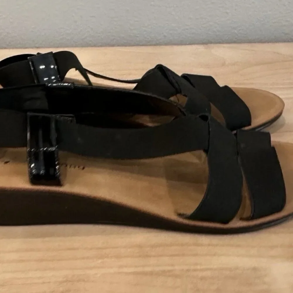 Women's 10 CL Laundry Black Strappy Slip-on Comfort Work Casual Wedge Sandals