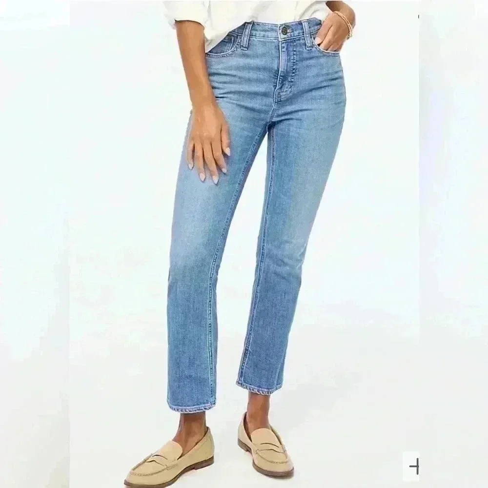 J. Crew flare crop