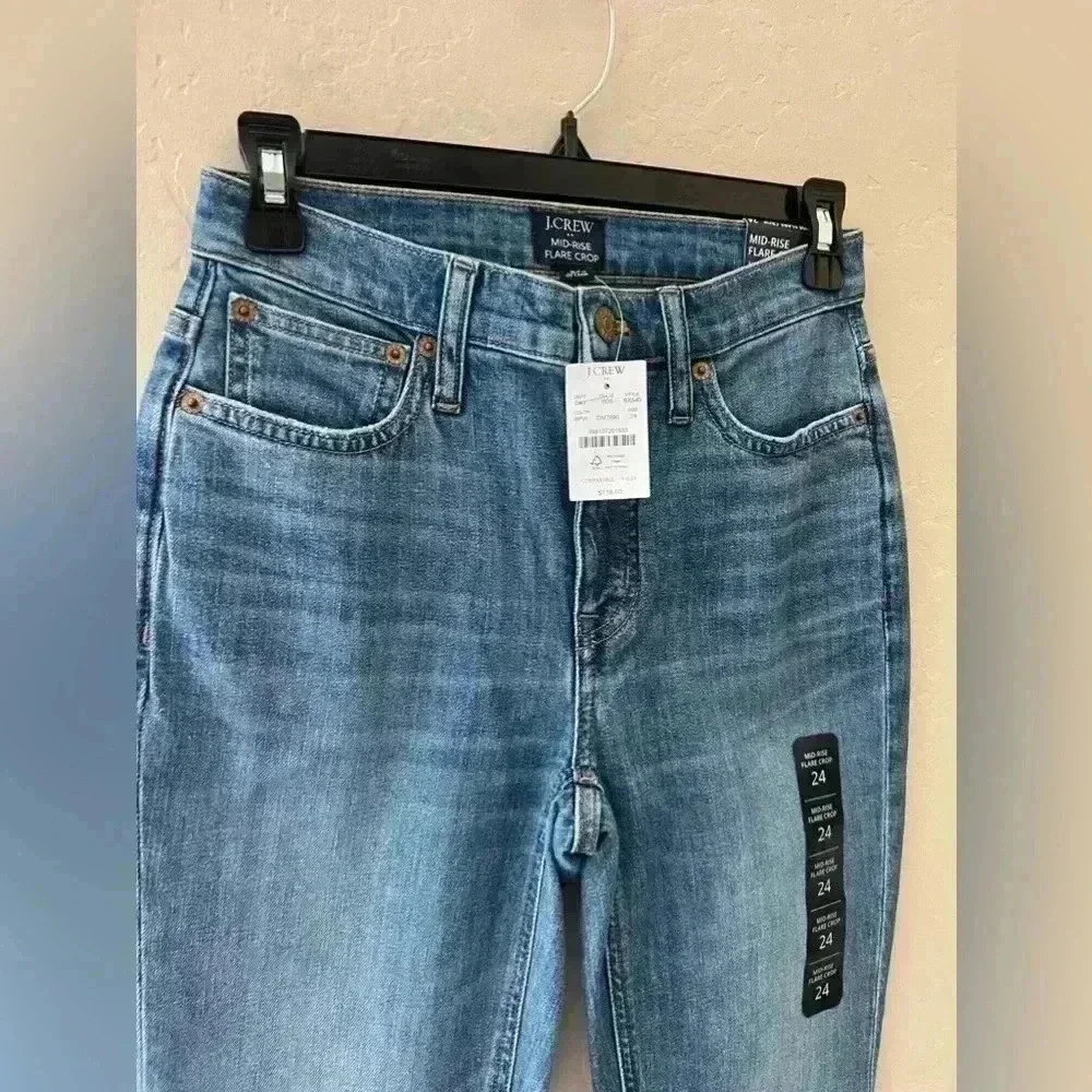 J. Crew flare crop