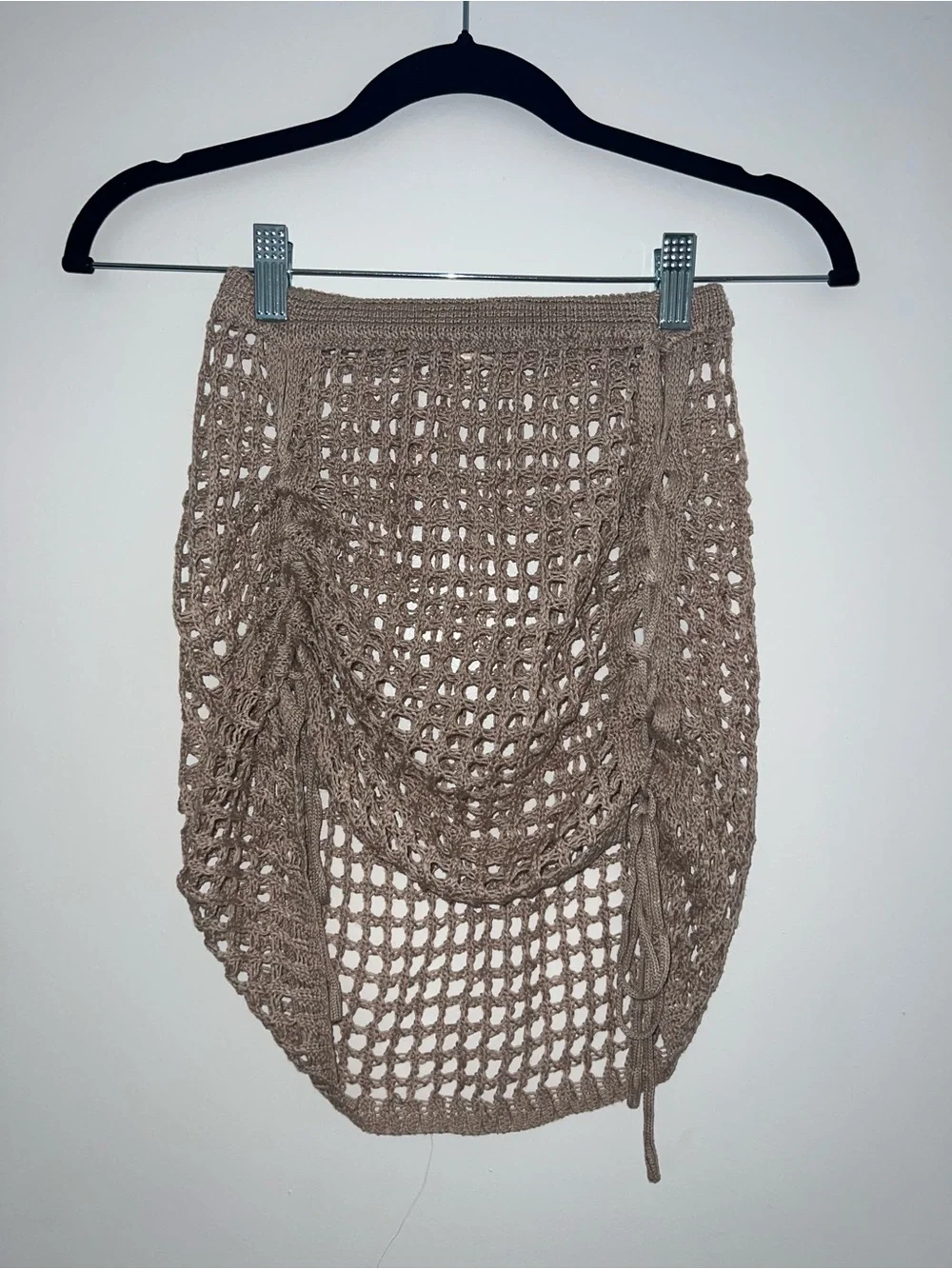 N/A taupe crochet