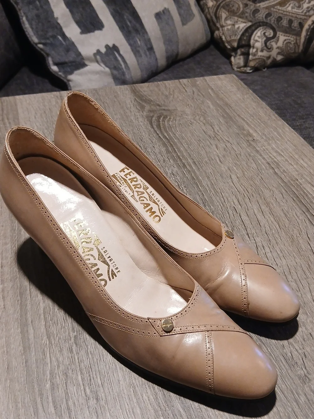 Salvatore Ferragamo classic salvatore