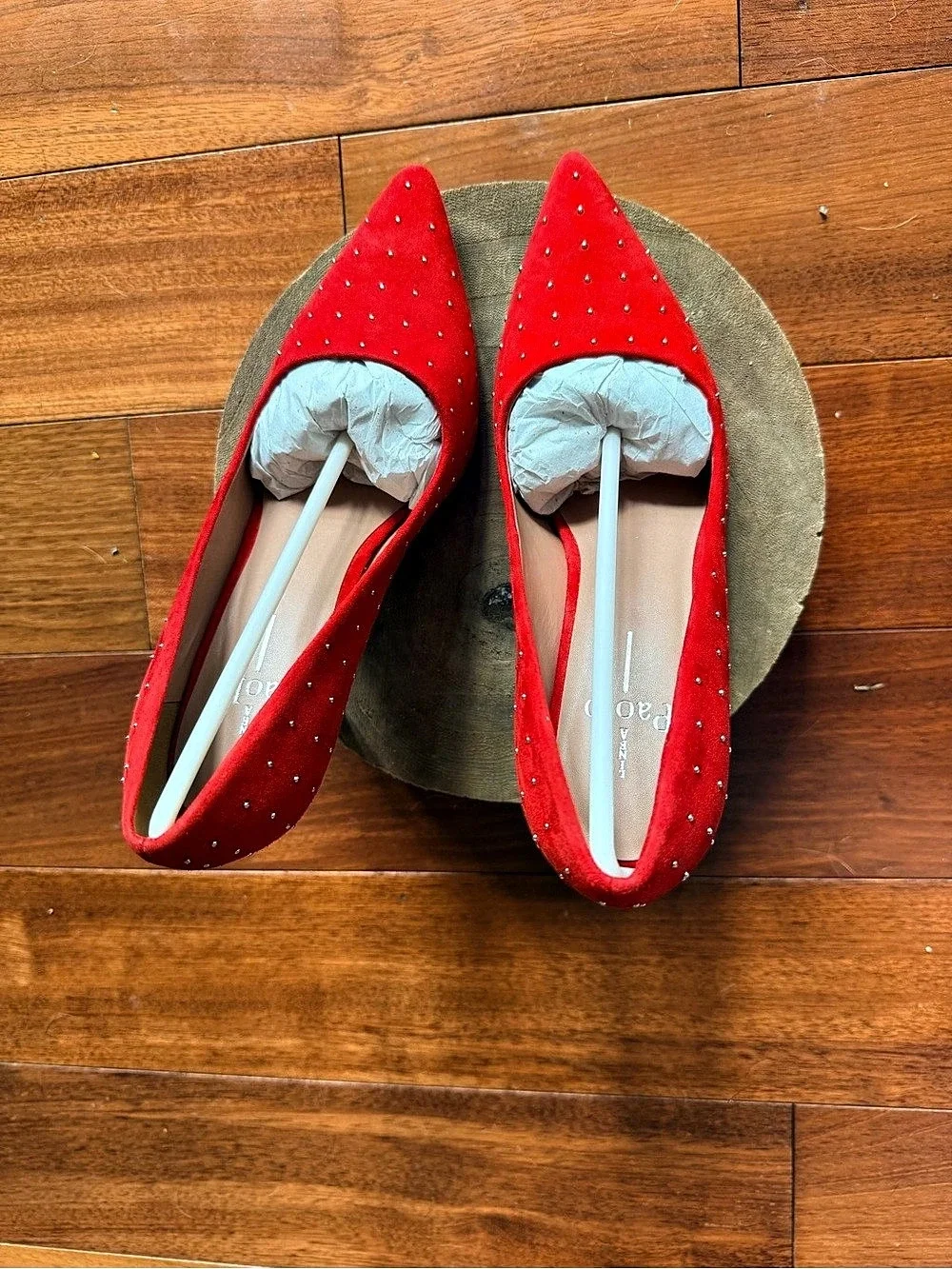 Paolo Aurora Red Studded Pointed Toe Pumps Size 8.5 NIB