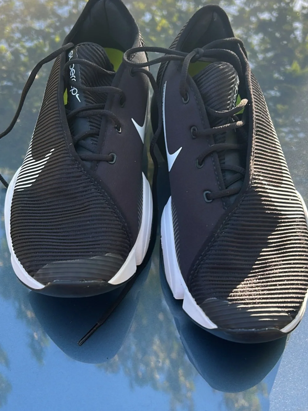 Nike lightweight slip