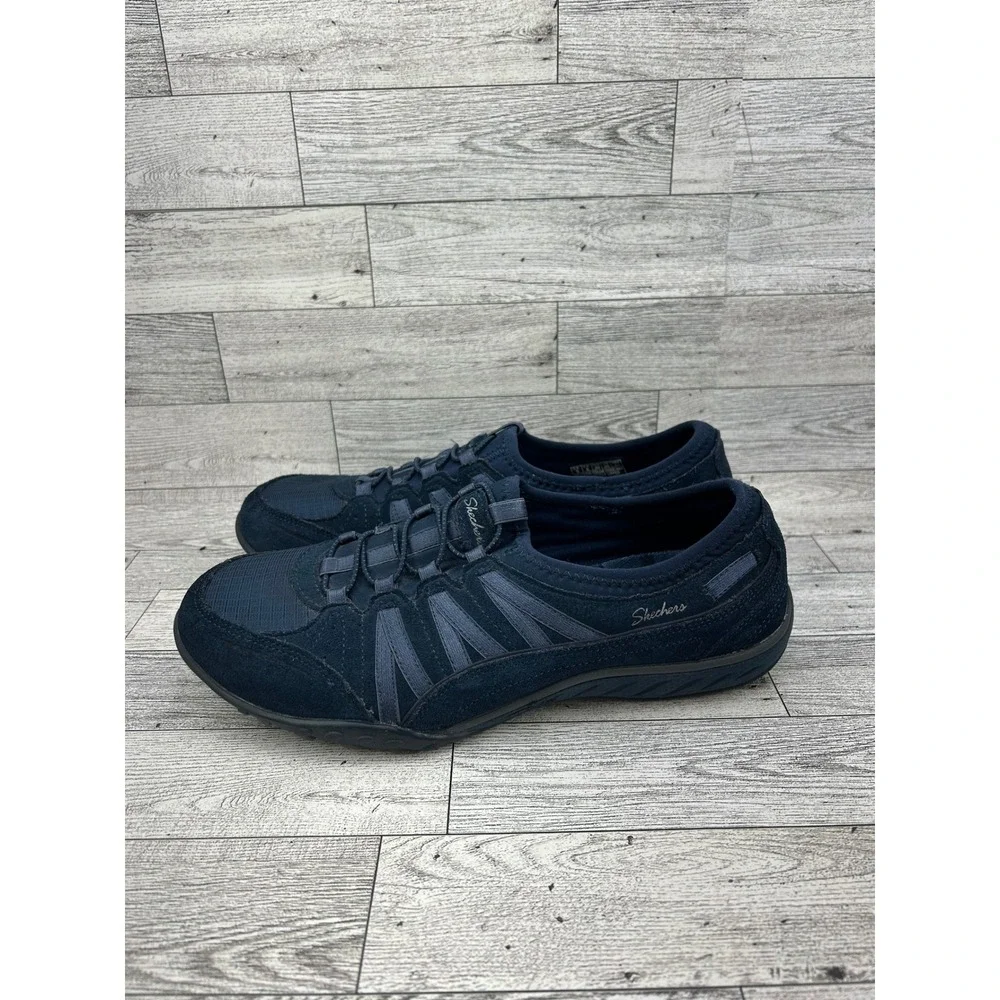 Skechers relaxed fit