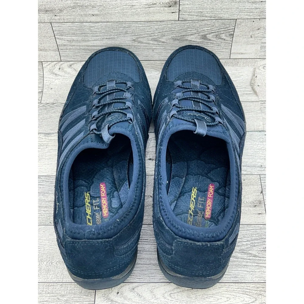Skechers relaxed fit