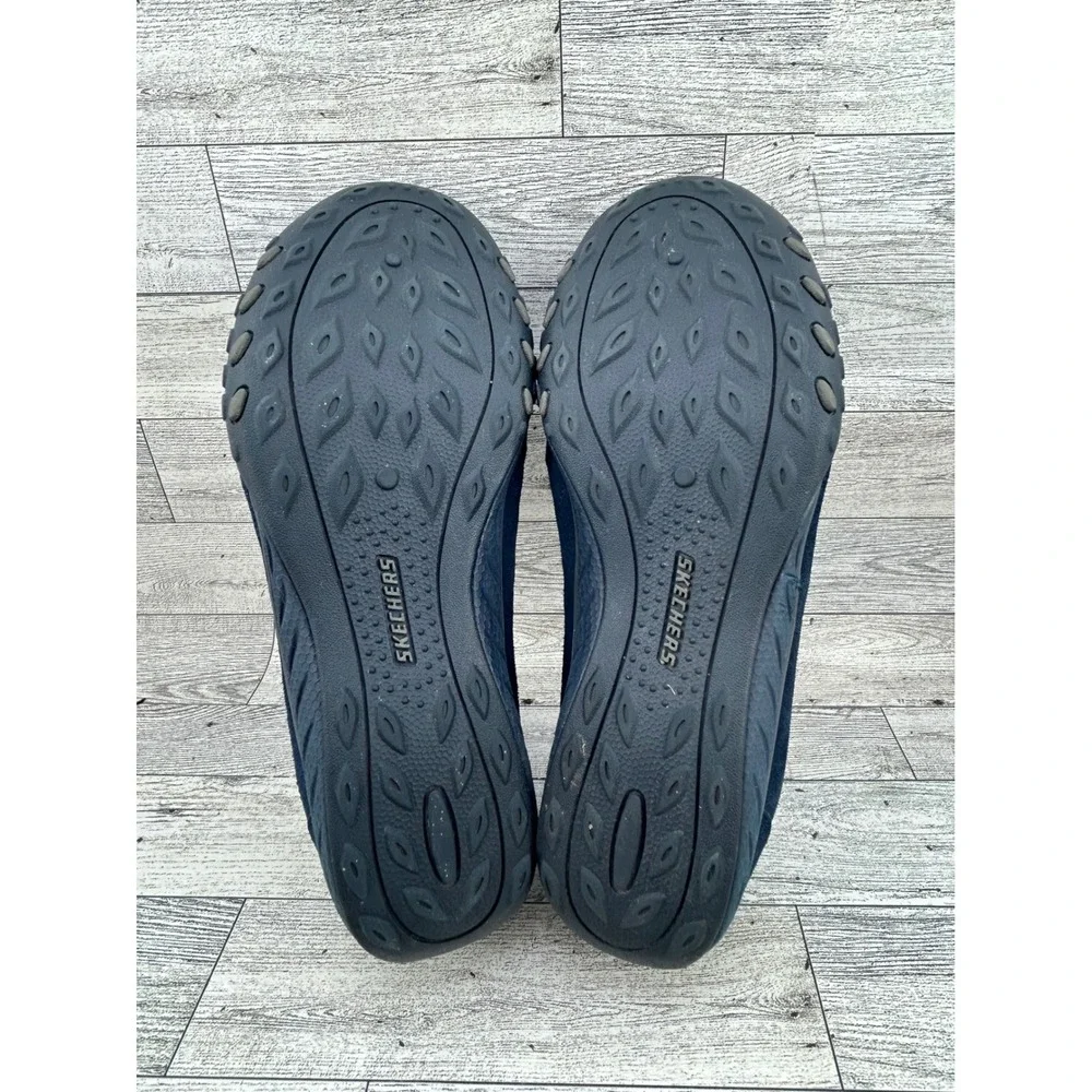 Skechers relaxed fit