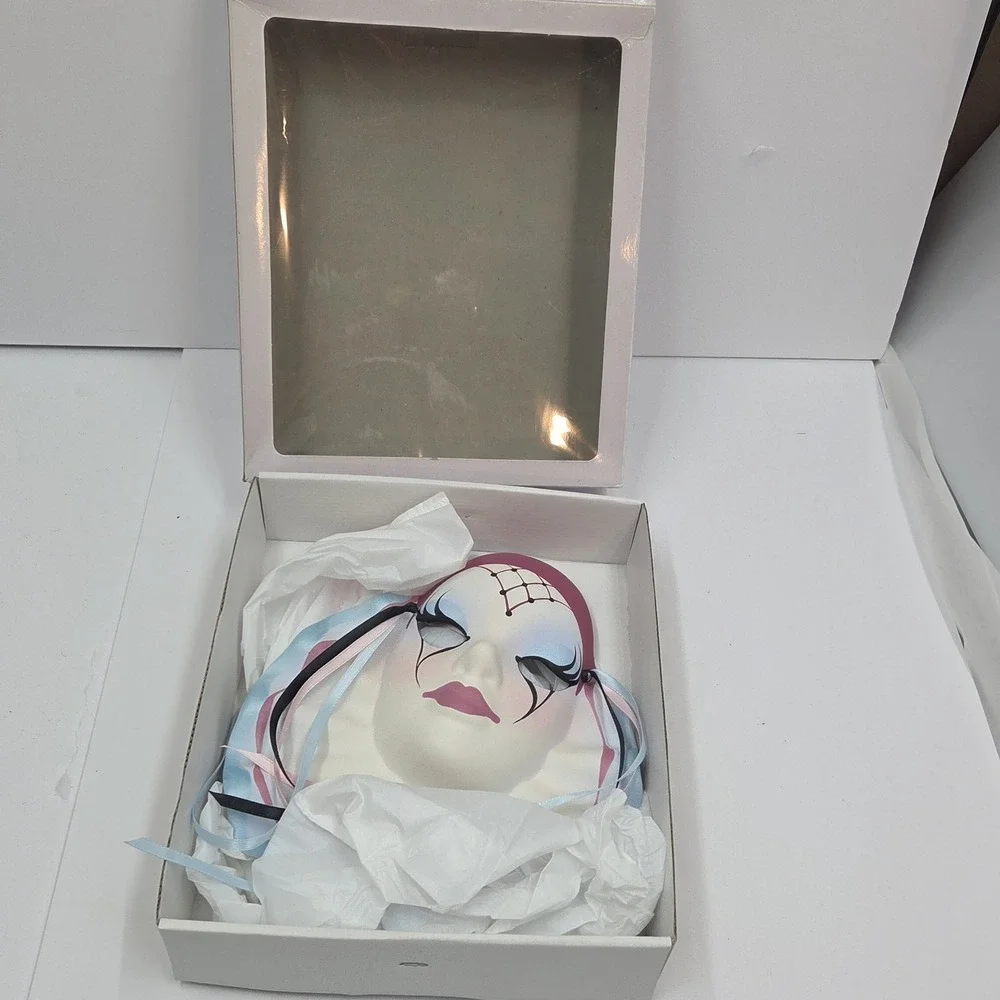 Handmade product porcelain