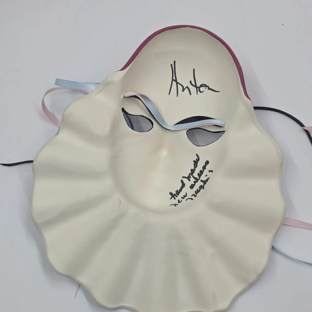 Handmade product porcelain