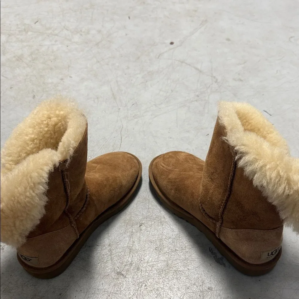 UGG warm brown