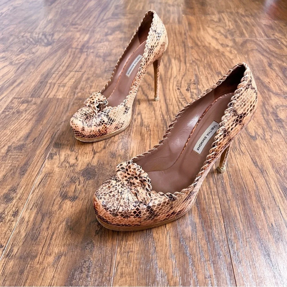 Tabitha Simmons gorgeous platform