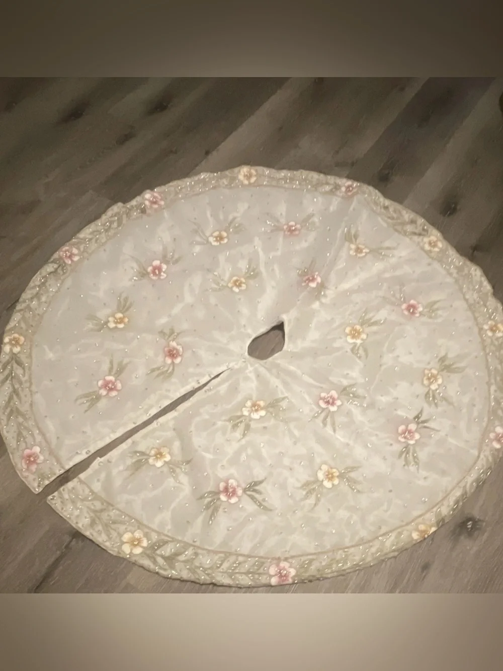 Floral Embroidered Tree Skirt in Ivory, Pink, and Green