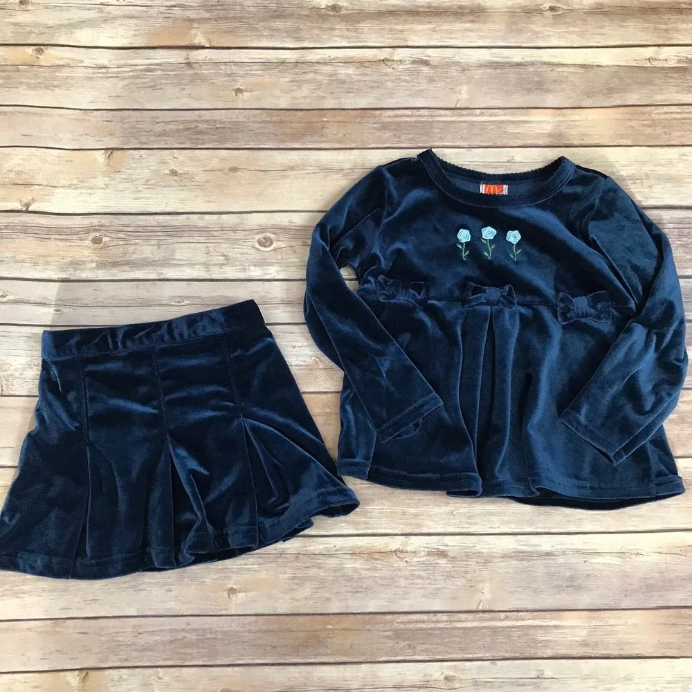 McKids Vintage Skirt Set Girls 4 Blue Velour Swing Skirt Embroidered Top Bows