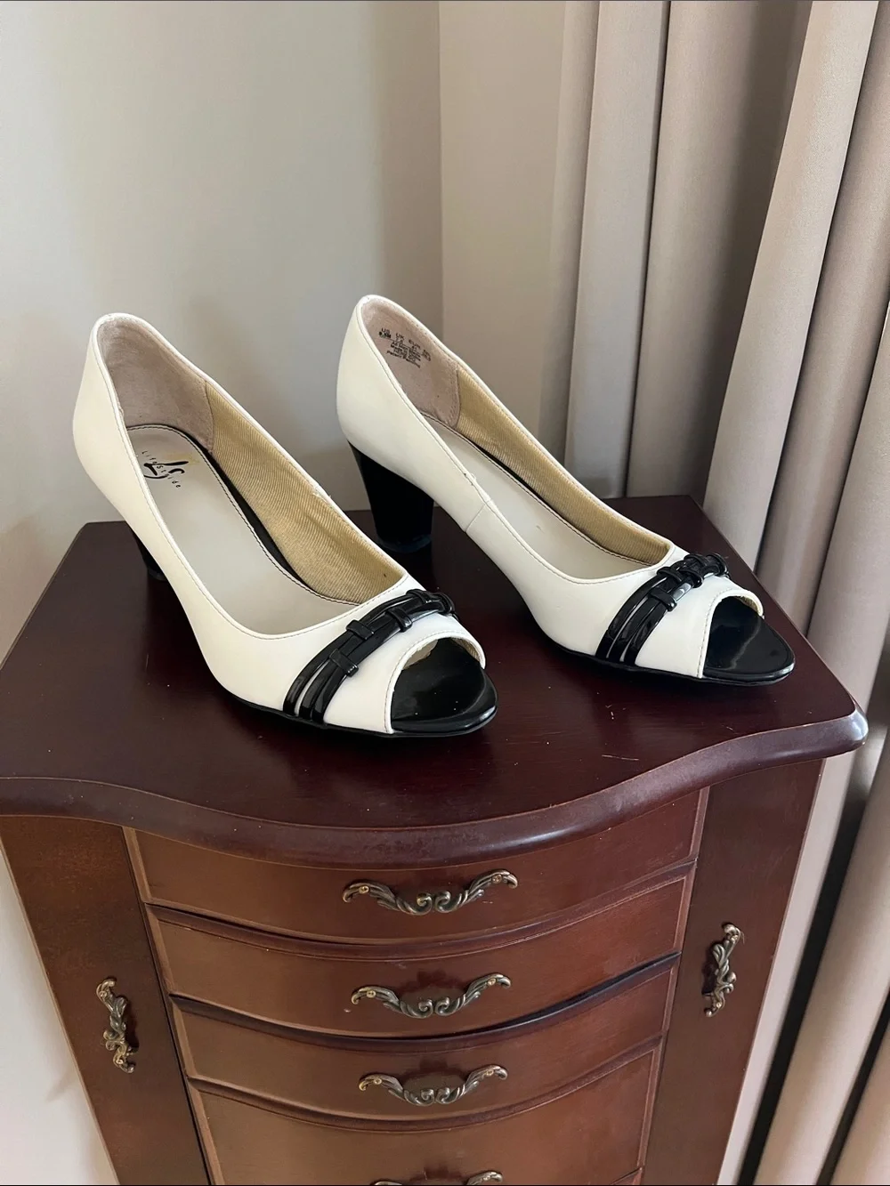 Life Stride White and Black Peep-Toe Heels with Strap Detail - 9.5