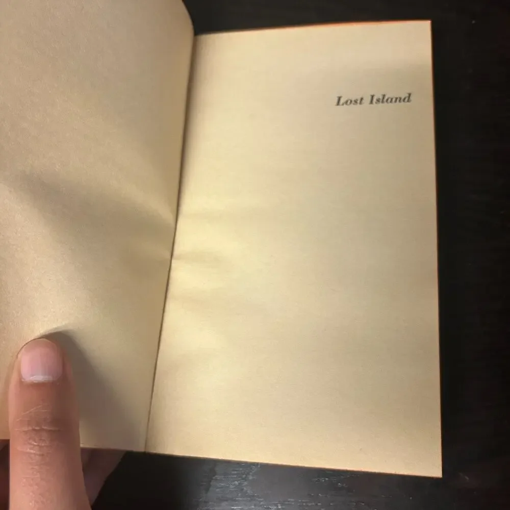 Unbranded lost island