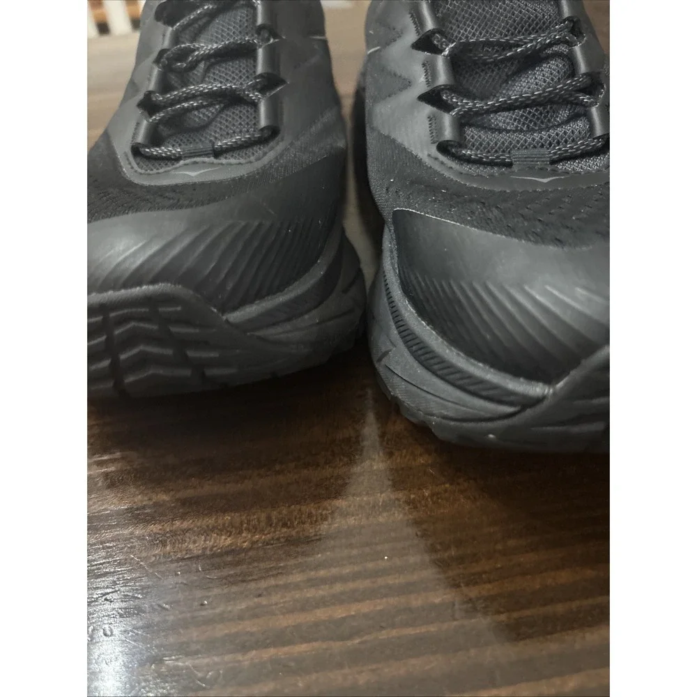 Hoka One One excellent like