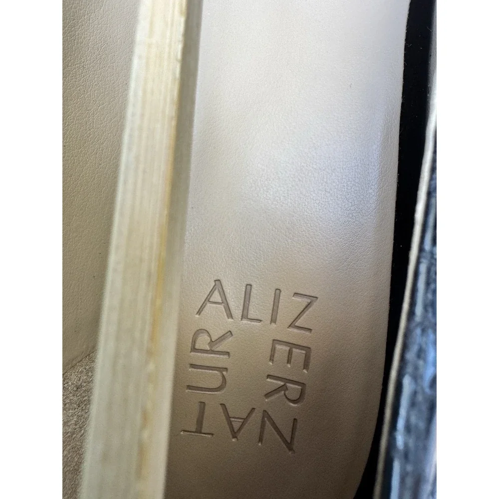Naturalizer mali pumps