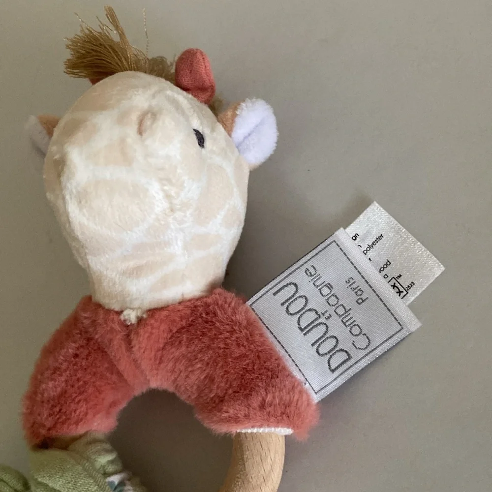 DouDou wooden giraffe