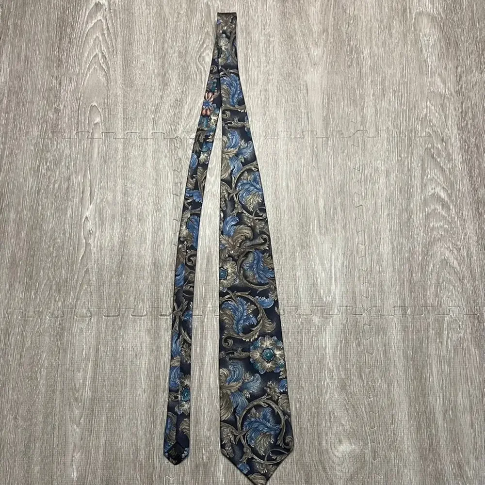 Etienne Aigner all orders