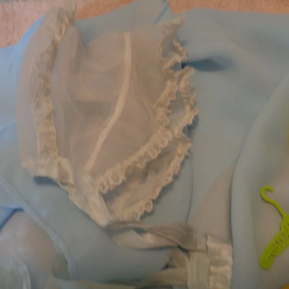 VINTAGE LOT dollie glass