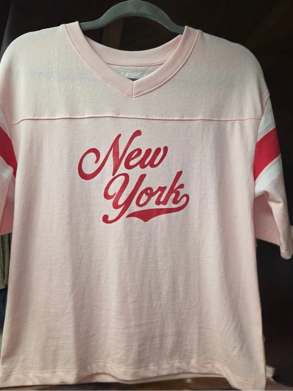Old Navy retro sporty